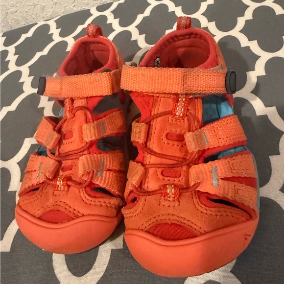 Keen Seacamp Sandals Orange Coral Polyester Slip On Water Sandals Kids Size 6 - Picture 5 of 5